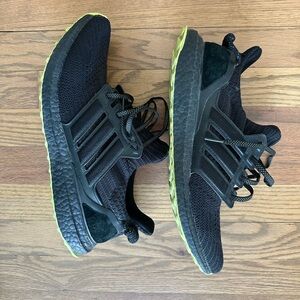Men’s Adidas Ultraboosts size 12. Ivy Park Edition.
